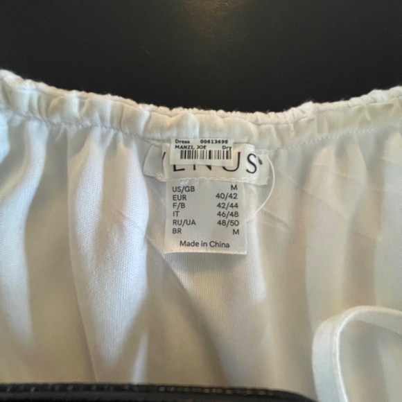 Venus Cold Shoulder Dress-size Med‎ - Picture 7 of 7